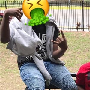 Meet your Posher, Jay